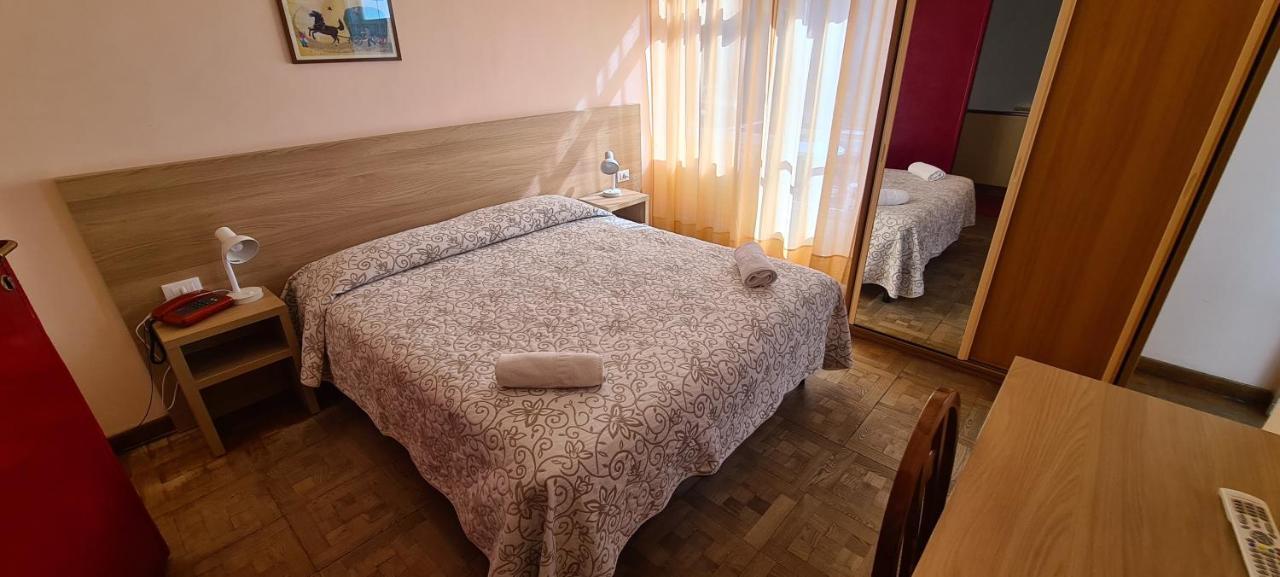 Hotel Colibri فينالي ليغوري المظهر الخارجي الصورة