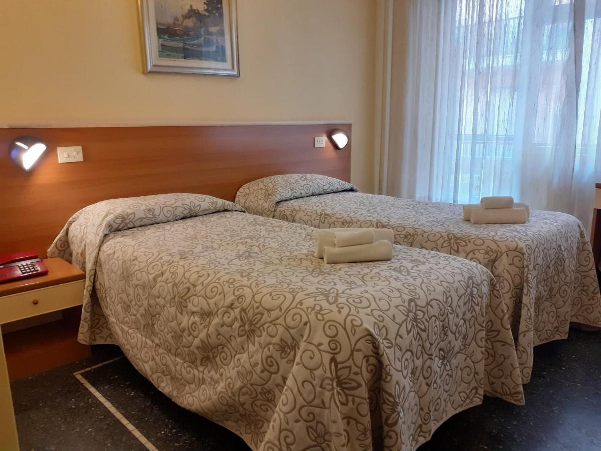 Hotel Colibri فينالي ليغوري المظهر الخارجي الصورة